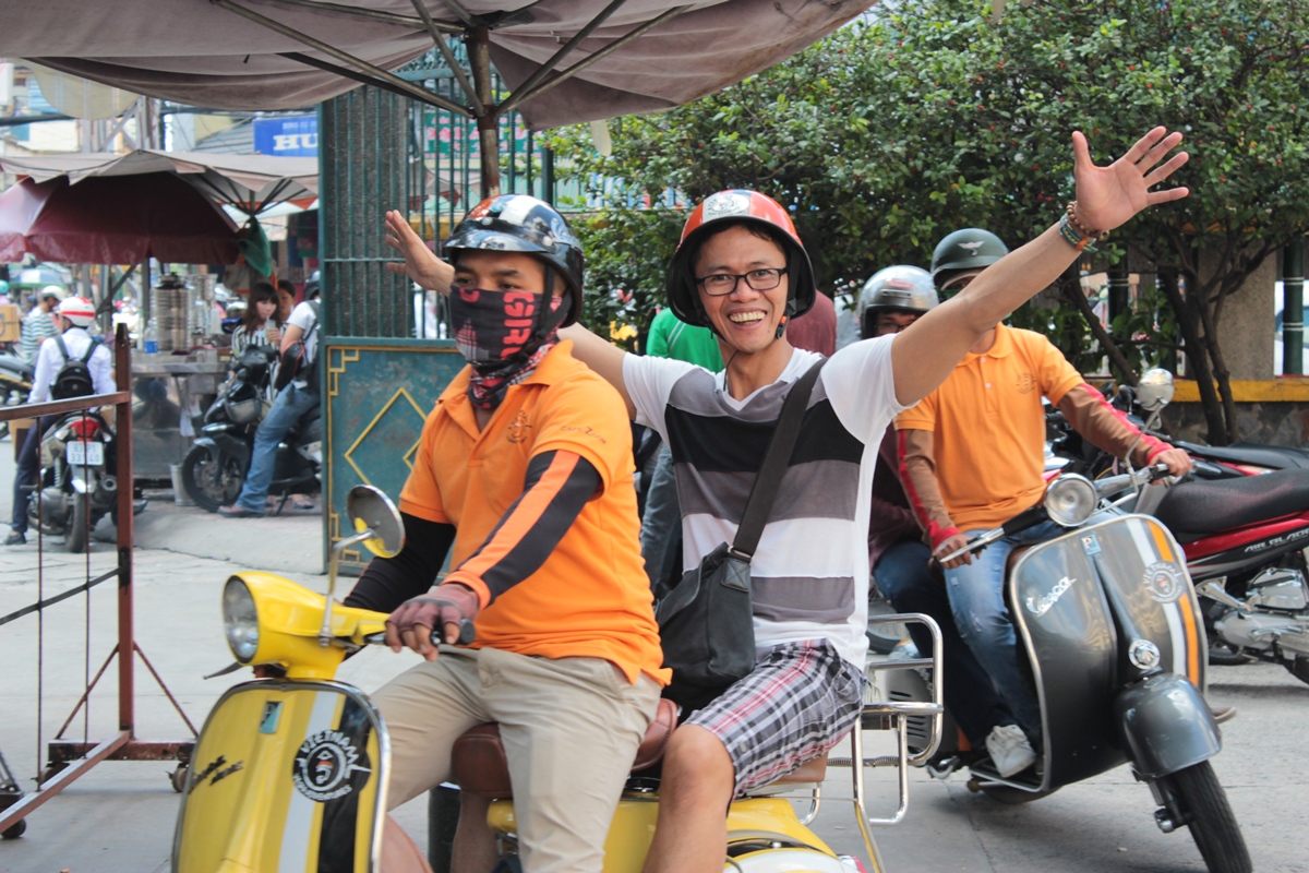 Vietnam vespa adventures - saigon (ho chi minh city) tours vespa adventures discussing their understanding
